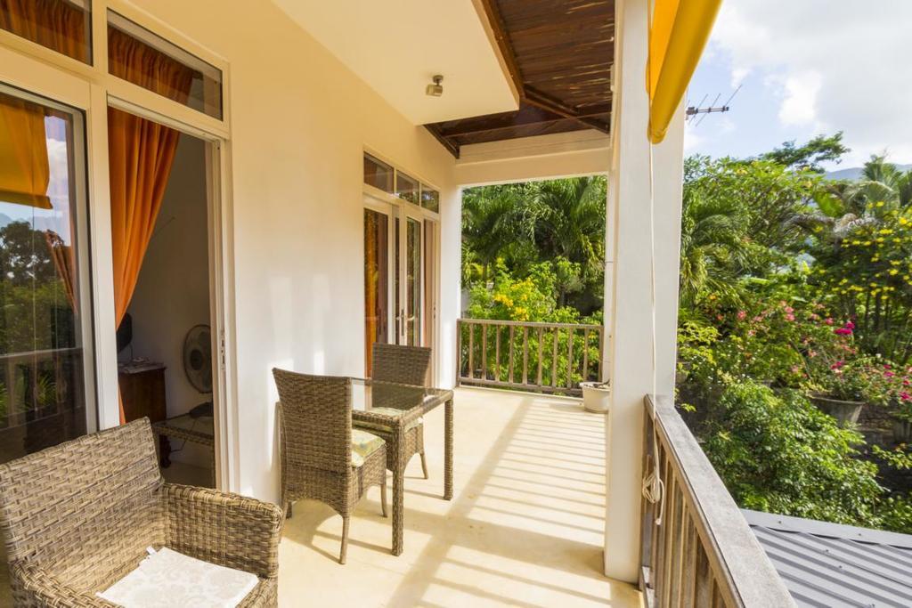La Batie Selfcatering Apartment Beau Vallon  Exteriér fotografie