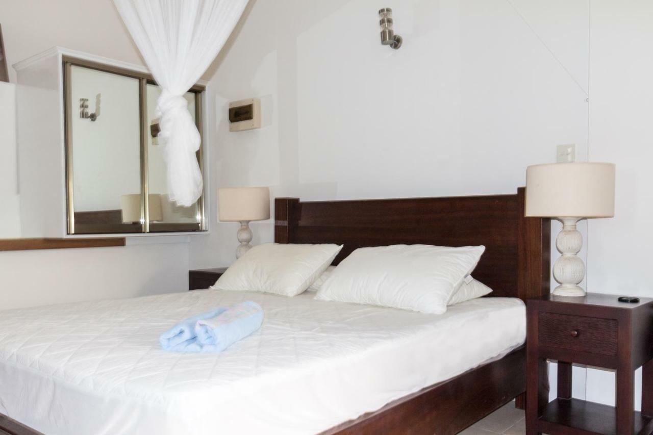 La Batie Selfcatering Apartment Beau Vallon  Exteriér fotografie