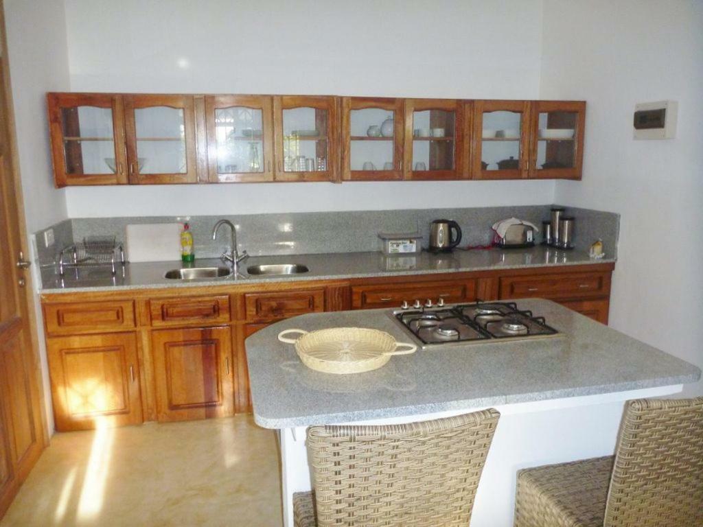 La Batie Selfcatering Apartment Beau Vallon  Exteriér fotografie