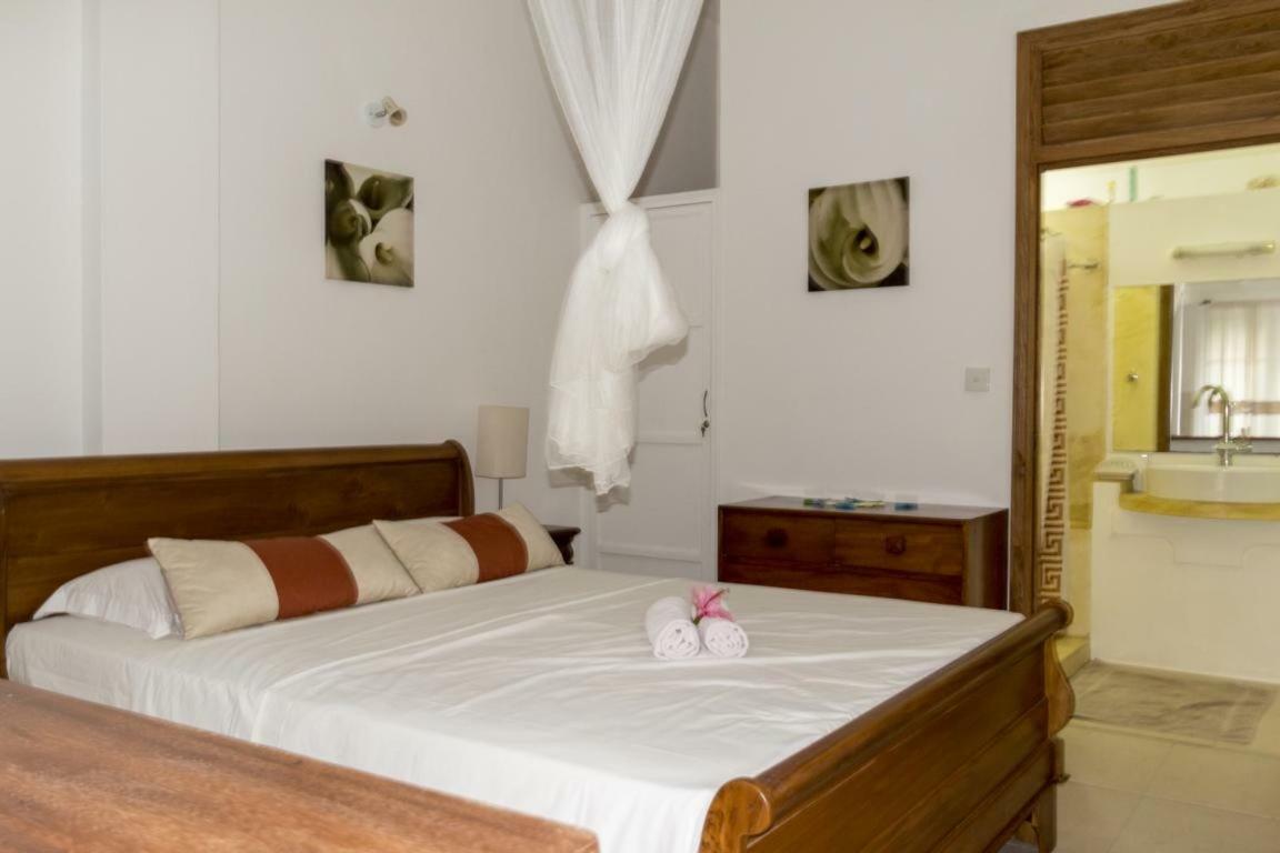 La Batie Selfcatering Apartment Beau Vallon  Exteriér fotografie